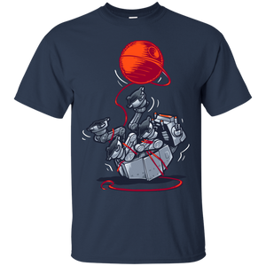 Cat-At Loves Yarn! T-Shirt