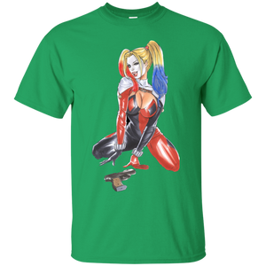 Busty Harley Quinn T-Shirt