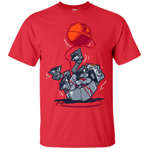 Cat-At Loves Yarn! T-Shirt